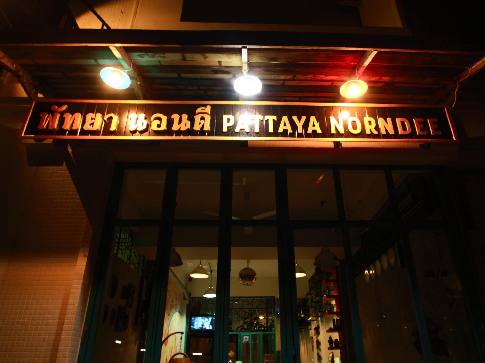 Pattaya Norndee Bed & Breakfast Bagian luar foto